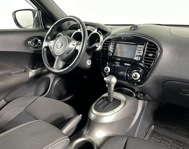 Nissan Juke  SE