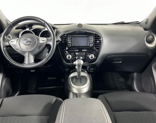 Nissan Juke  SE