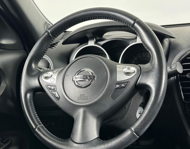 Nissan Juke  SE