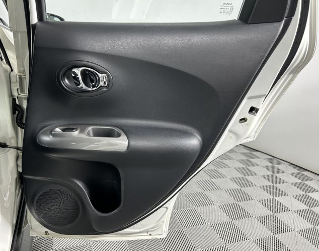 Nissan Juke  SE