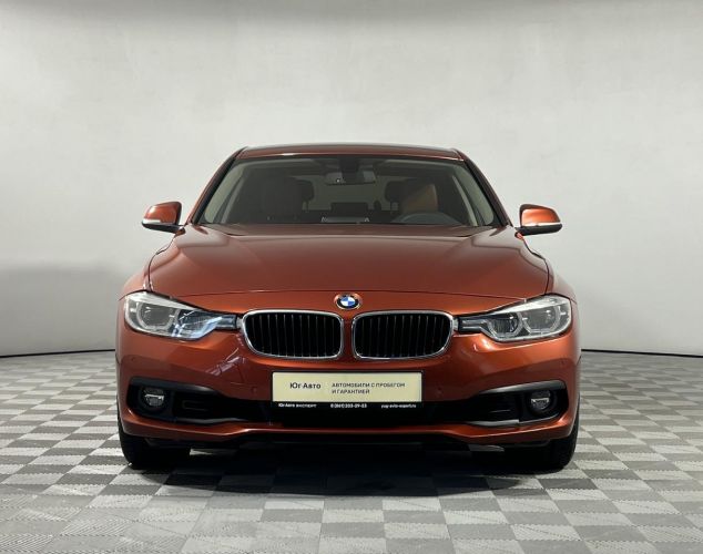 BMW 3 серия  318i Luxury Line