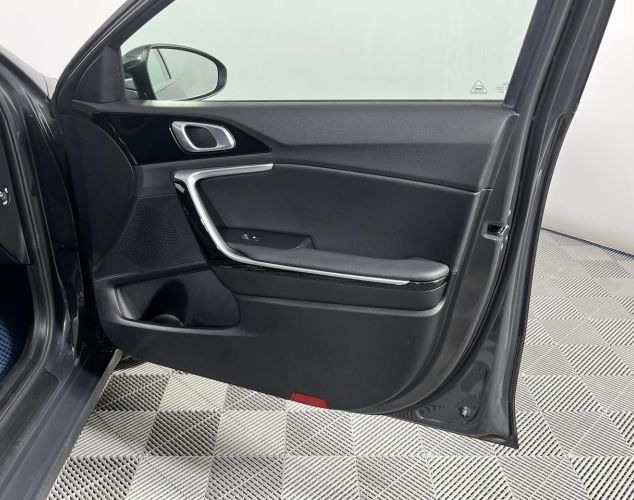 Kia Ceed  Premium