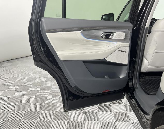 GAC GS8  