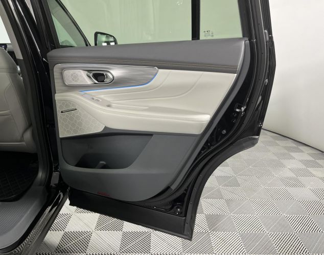GAC GS8  