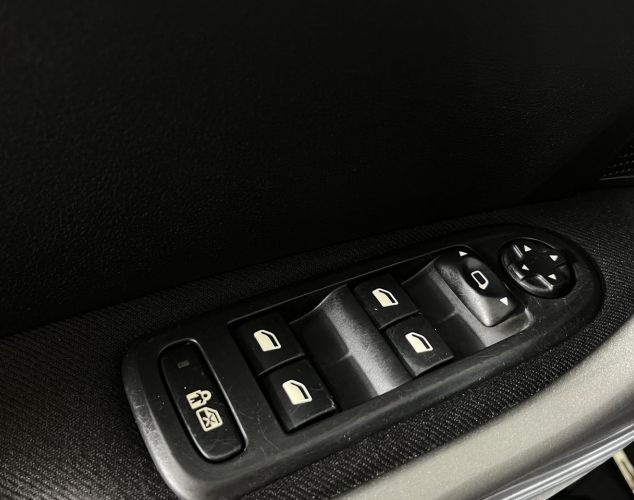 Peugeot 308  Confort Pack