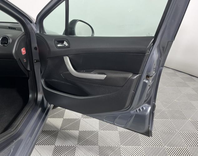 Peugeot 308  Confort Pack