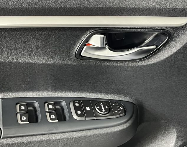 Kia Rio  Prestige