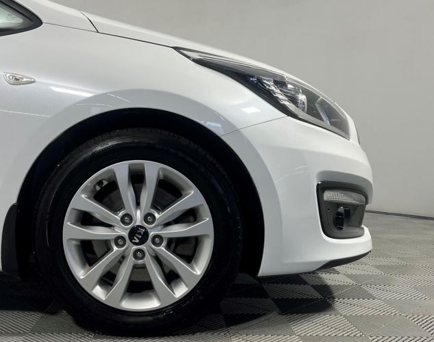 Kia Ceed  Luxe