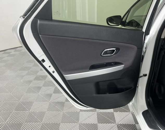 Kia Ceed  Luxe