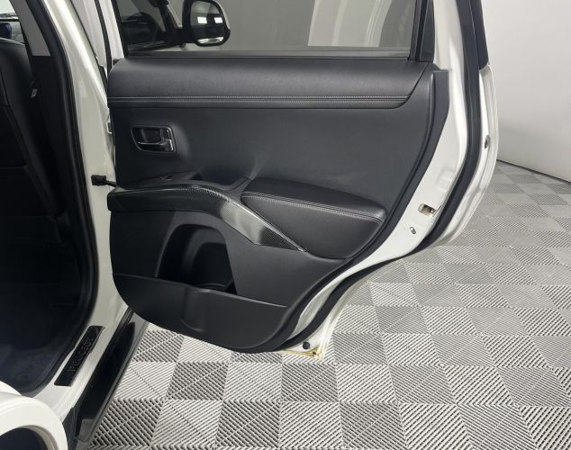 Peugeot 4007  Access