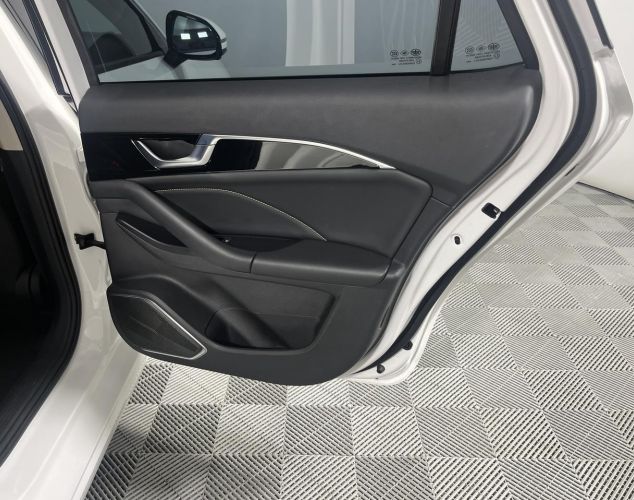 FAW Bestune B70  Exclusive