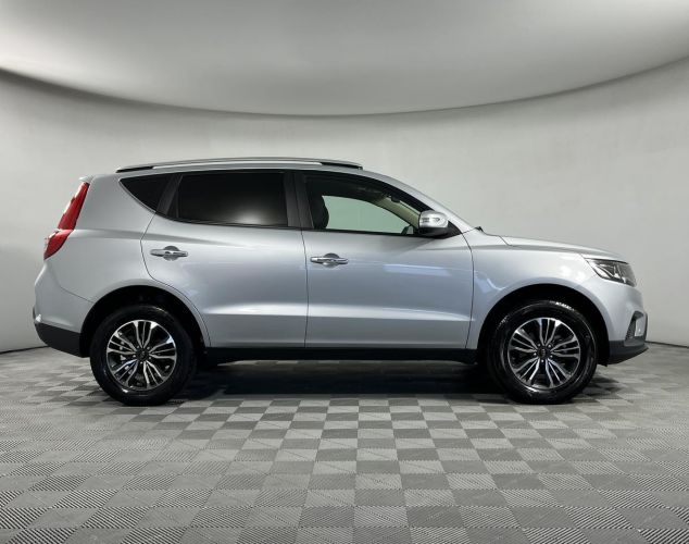 Geely Emgrand X7  