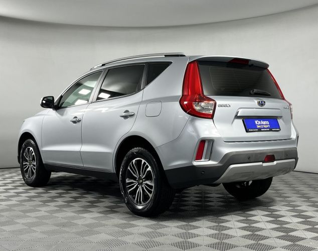Geely Emgrand X7  