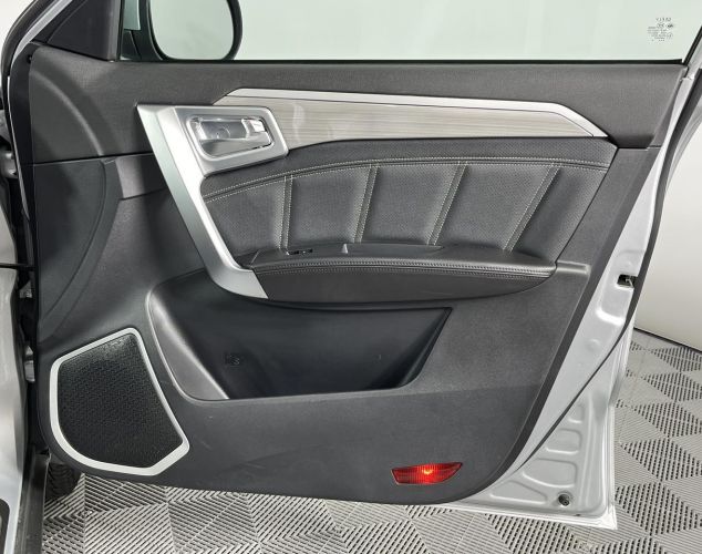 Geely Emgrand X7  