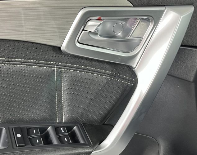 Geely Emgrand X7  