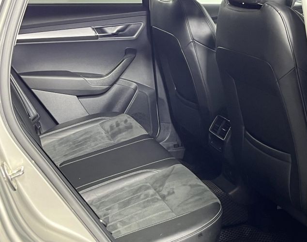 ŠKODA Karoq  Ambition
