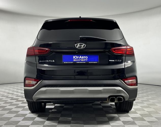 Hyundai Santa Fe  High-Tech + Exclusive