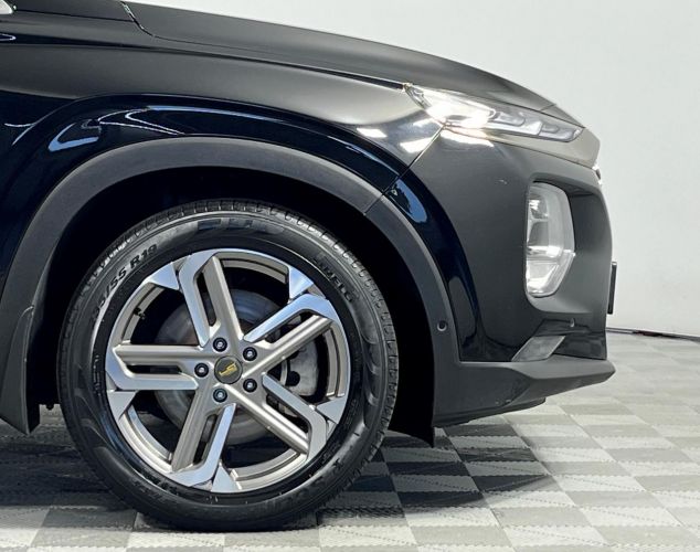 Hyundai Santa Fe  High-Tech + Exclusive