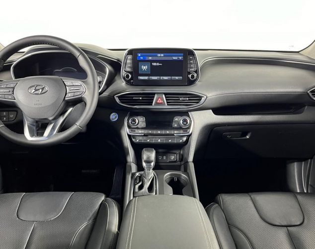 Hyundai Santa Fe  High-Tech + Exclusive