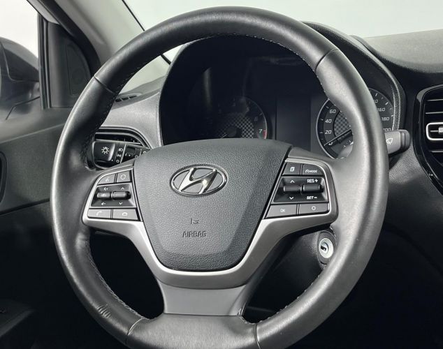 Hyundai Solaris  Comfort + Light+ Advanced+Safety