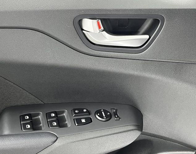 Hyundai Solaris  Comfort + Light+ Advanced+Safety