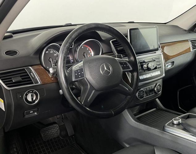 Mercedes-Benz M-Класс  ML 250 BlueTEC 4MATIC