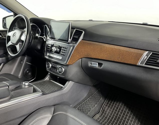 Mercedes-Benz M-Класс  ML 250 BlueTEC 4MATIC