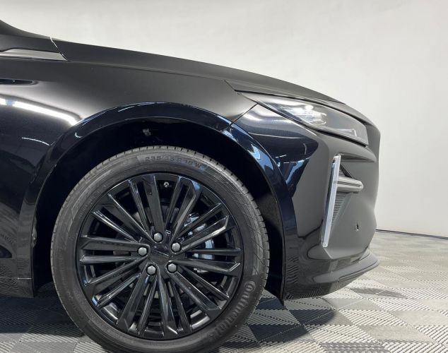 Geely Preface  Flagship