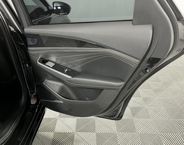 Geely Preface  Flagship