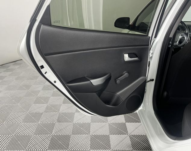 Kia Rio  Luxe