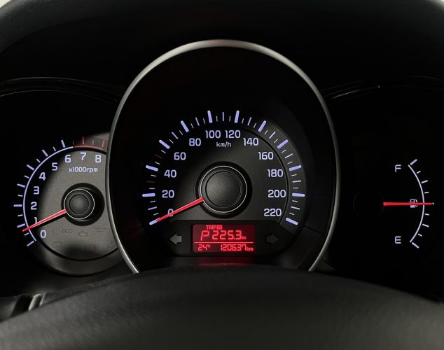 Kia Rio  Luxe