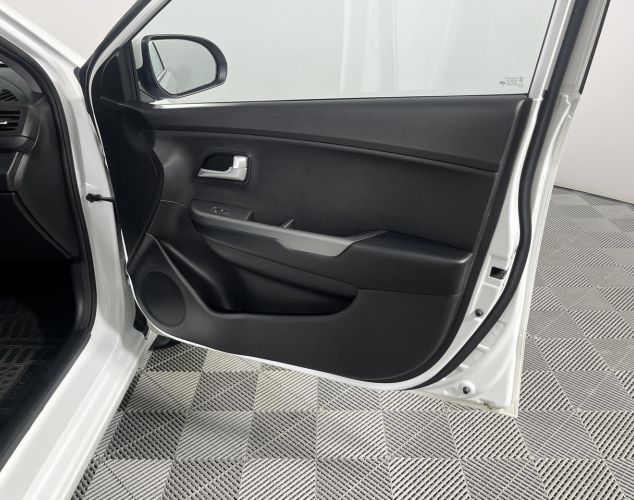 Kia Rio  Luxe