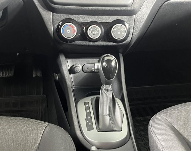 Kia Rio  Luxe