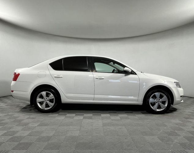 ŠKODA Octavia  Elegance