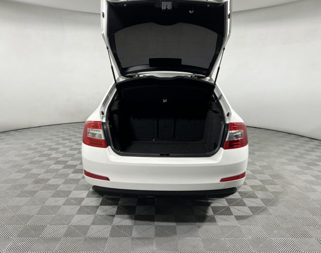 ŠKODA Octavia  Elegance