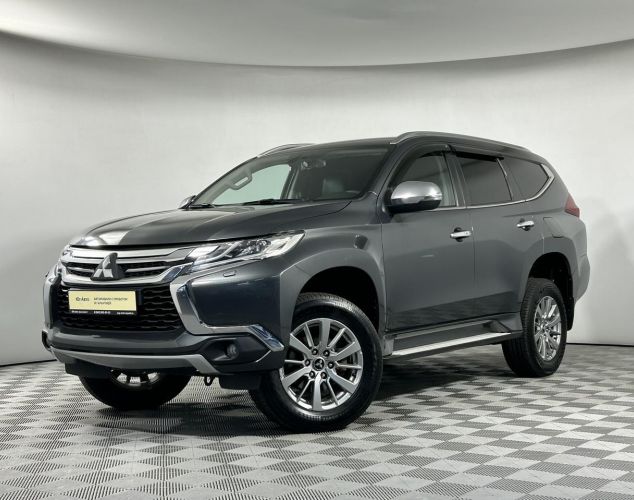 Mitsubishi Pajero Sport  Instyle 