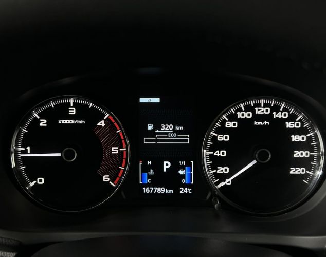 Mitsubishi Pajero Sport  Instyle 