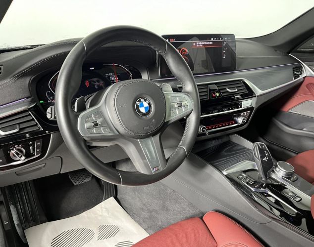 BMW 5 серия  