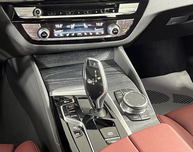 BMW 5 серия  