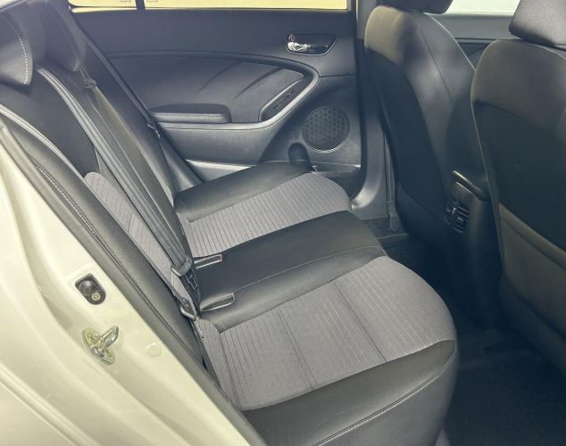 Kia Cerato  Luxe
