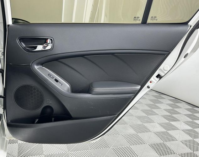 Kia Cerato  Luxe