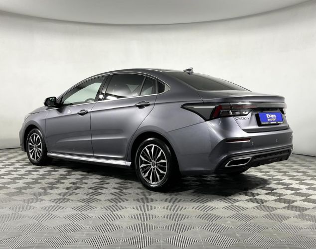 OMODA S5  
