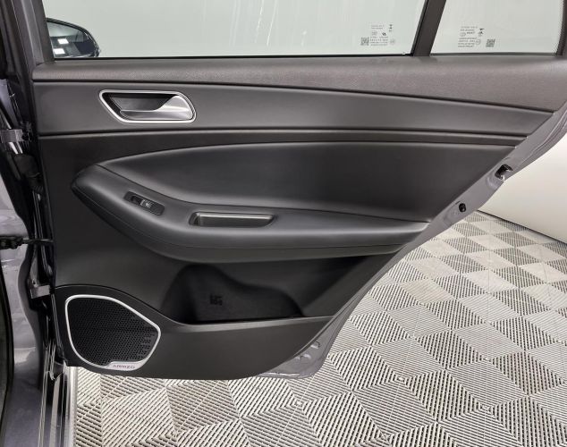 OMODA S5  