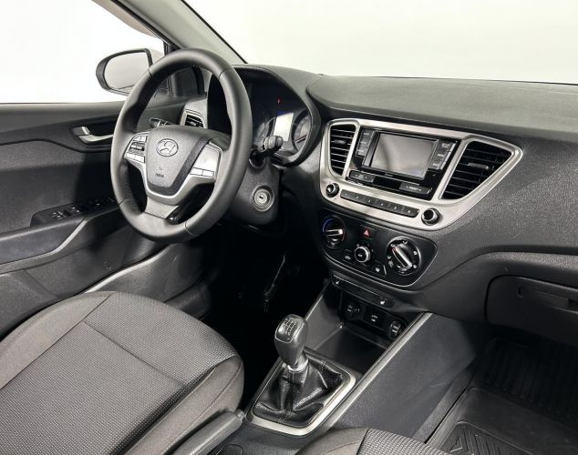 Hyundai Solaris  Active