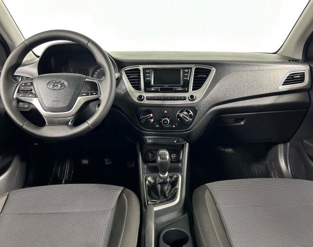 Hyundai Solaris  Active