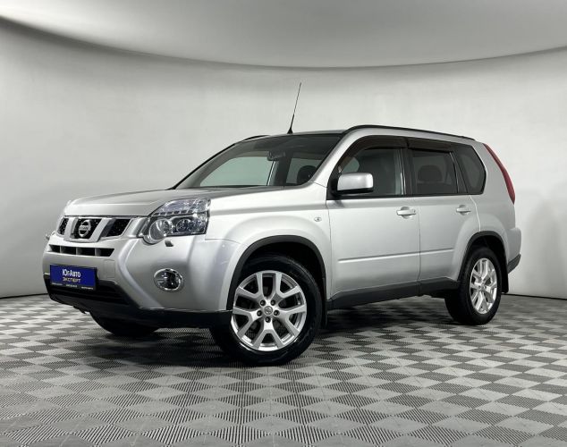 Nissan X-Trail  SE Mid