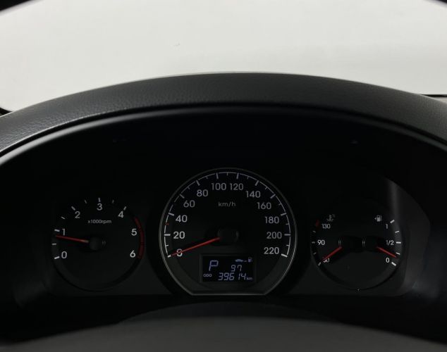 Hyundai H-1  