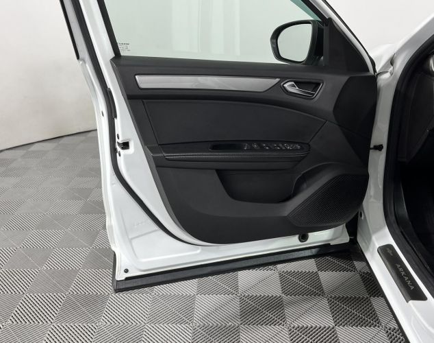 Renault Arkana  Drive