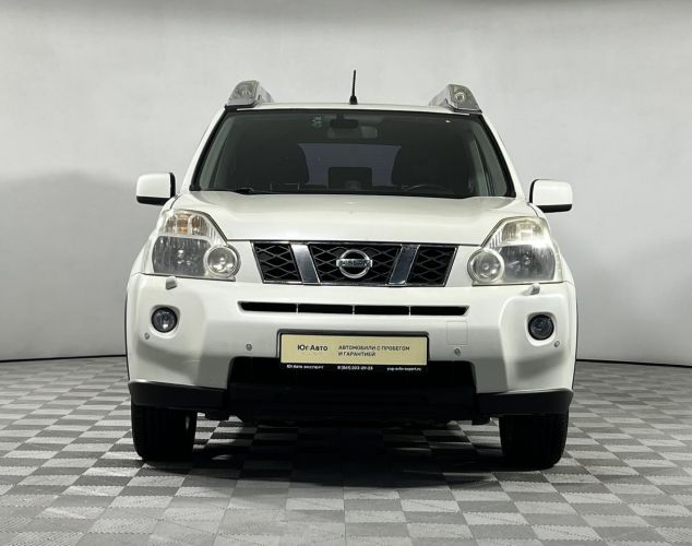 Nissan X-Trail  LE