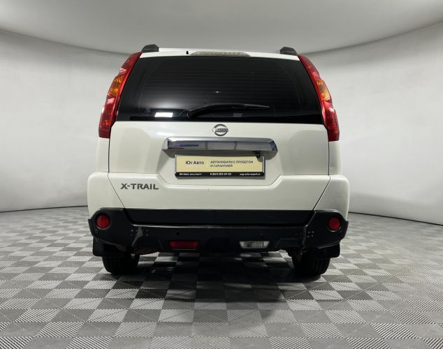 Nissan X-Trail  LE